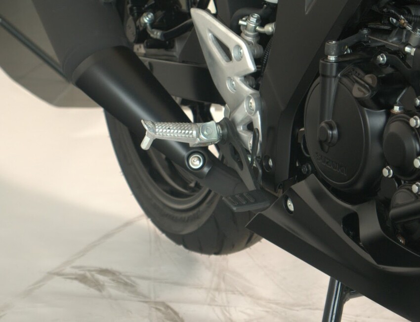 10 GSX