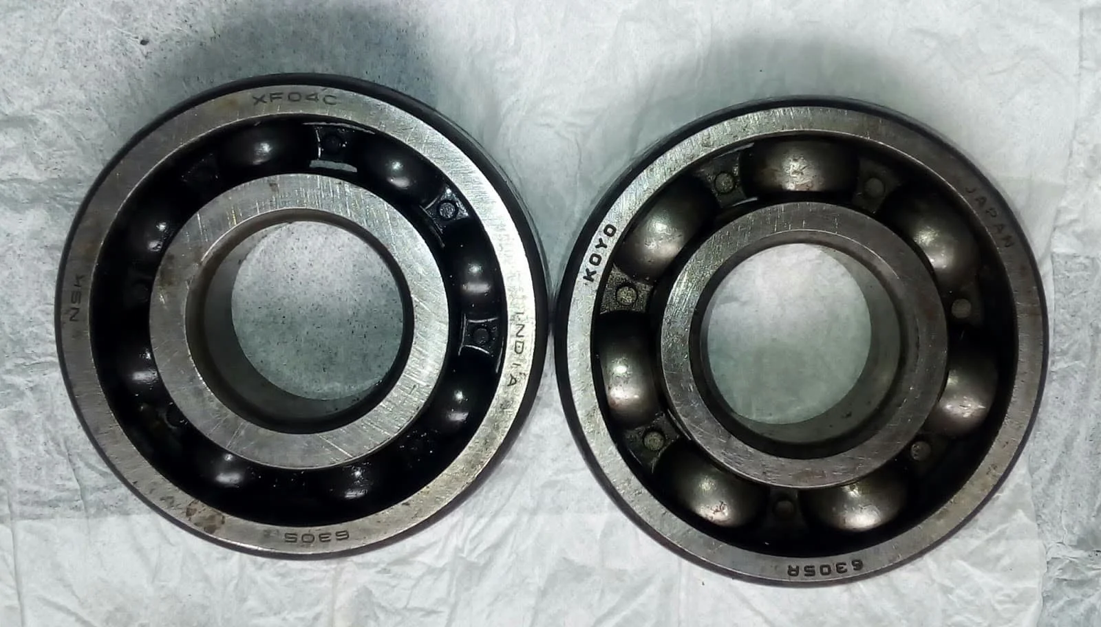 Bearing Roda Motor Rusak