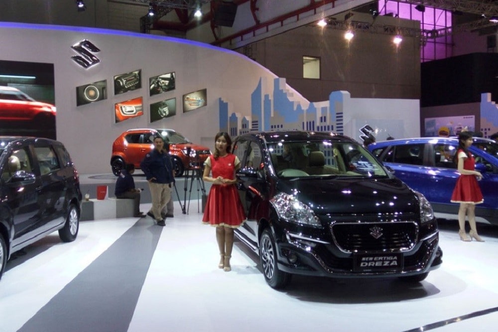 Beli Mobil Saat Pameran1