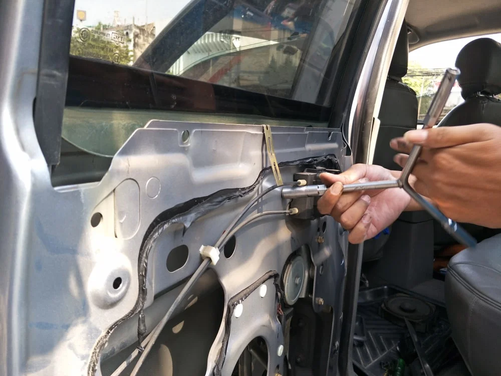 Kaca Samping Mobil Susah Turun Naik Ini Yang Harus Dicek