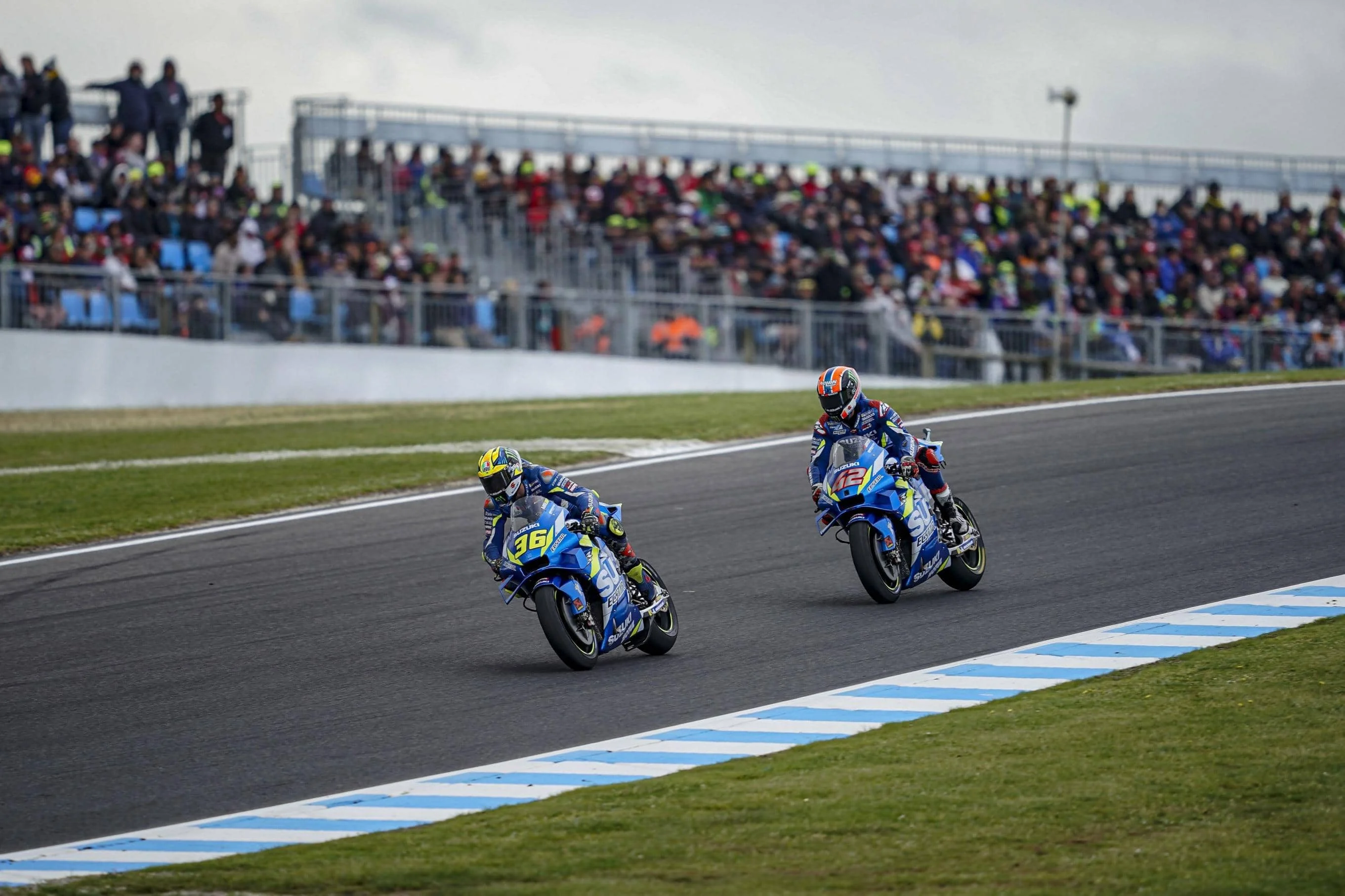 Alex Rins Joan Mir Percaya Diri Bersama Suzuki