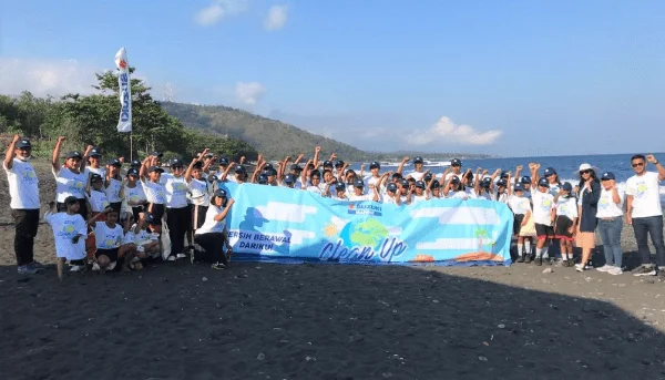 Clean Up The World Suzuki Bangun Kesadaran Siswa Sd Untuk Bijak Menggunakan Plastik Thumb