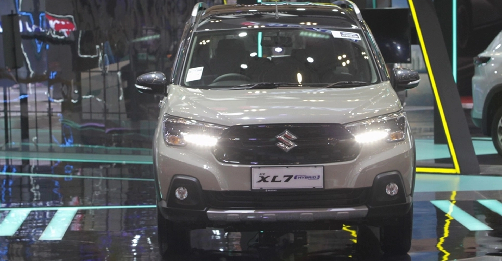 Pilihan Masyarakat Pada Kendaraan Hybrid Meningkat Suzuki New Xl7 Hybrid Ramai Pembeli Di Giias 2023