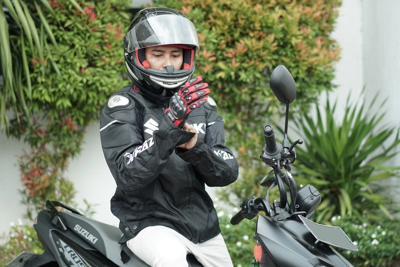 Tekan Angka Kecelakaan Sepeda Motor Suzuki Himbau Konsumennya Untuk Melakukan Persiapan Sebelum Berkendara